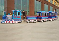 無(wú)軌小火車(chē)乘客須知