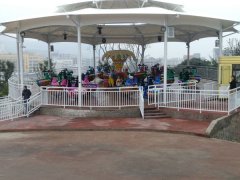 去景區公園游樂設備玩耍時的注意事項