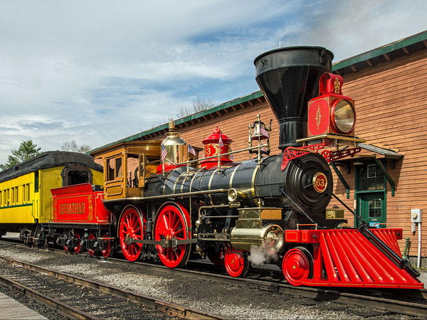 仿真大火車(chē)景區(qū)景點(diǎn)旅游觀光車(chē)